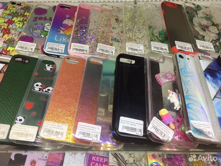 Чехлы на iPhone 8