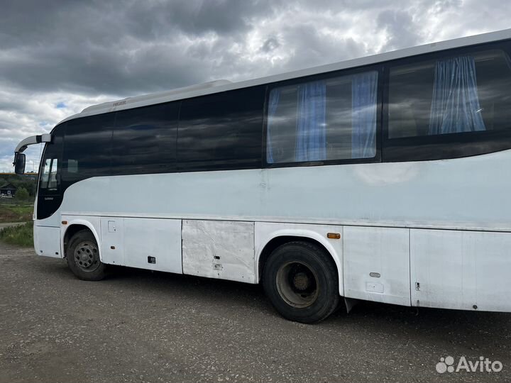 Туристический автобус Higer KLQ 6885 Q, 2011