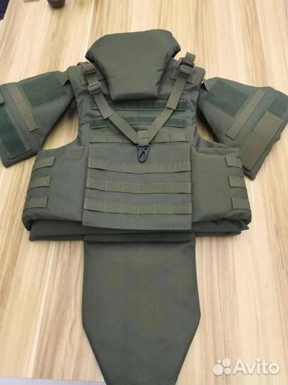 Бронежилет с защитой плеч, шеи, паха