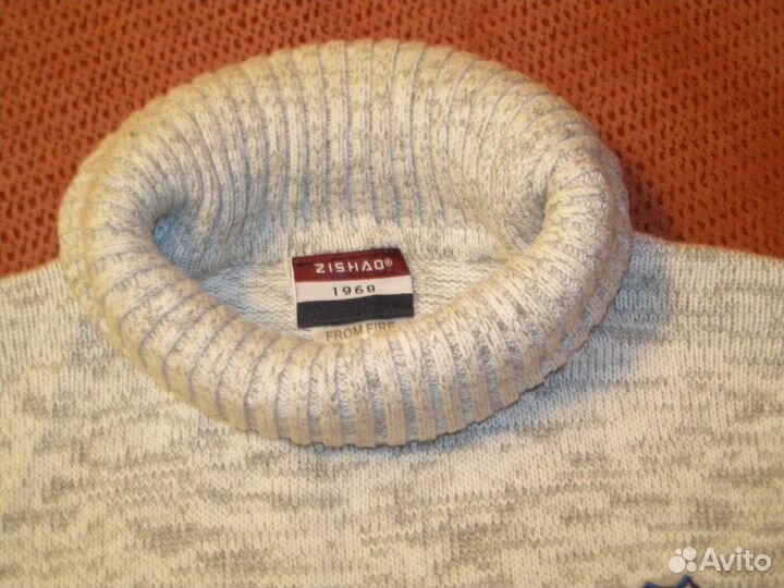 Свитер с орнаментом