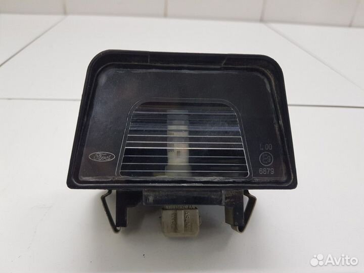 Фонарь подсветки номера правый (Ford Transit viii)