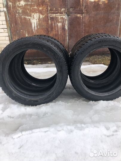 Bridgestone Blizzak Revo2 235/50 R18 97