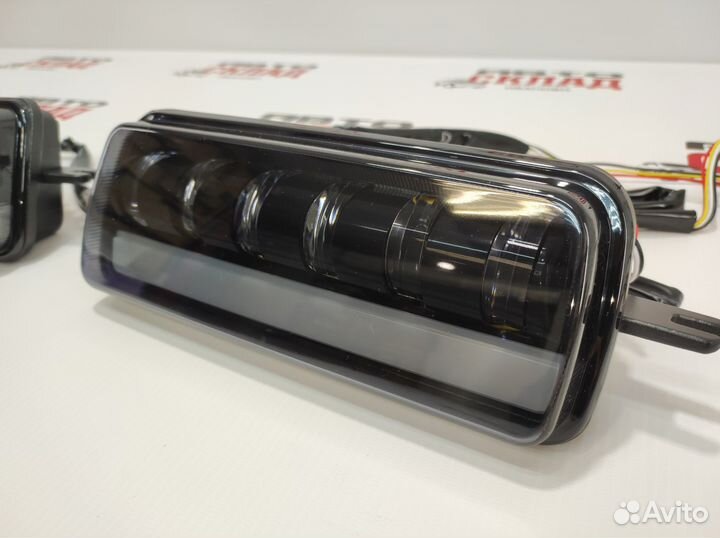 Подфарники Нива 4х4 LED 6 линз с поворотником