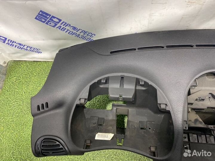 Торпедо Peugeot 206 хэтчбек 1.4 I 75 (TU3JP) 2007