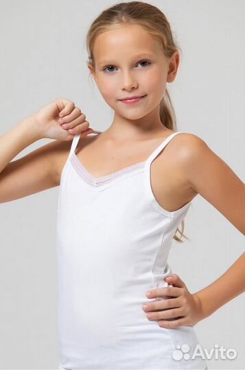 Пакетом вещи для девочки 152размер+ кофточка+ кеды