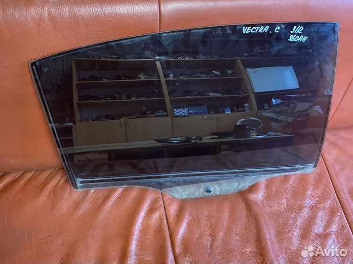 Opel vectra с заднее правое стекло двери sedan