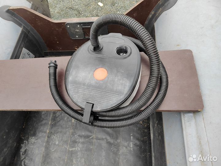 Лодка Флагман 280