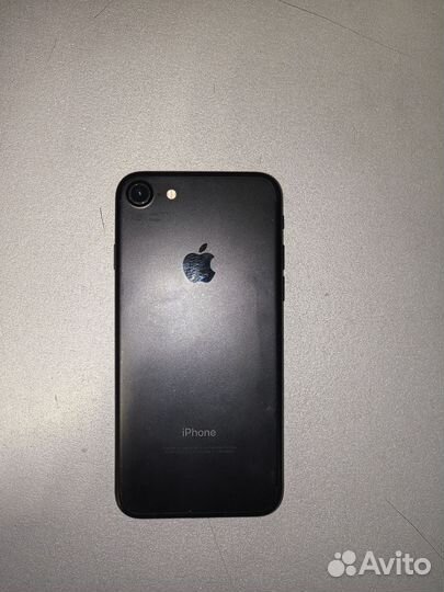 iPhone 7, 32 ГБ