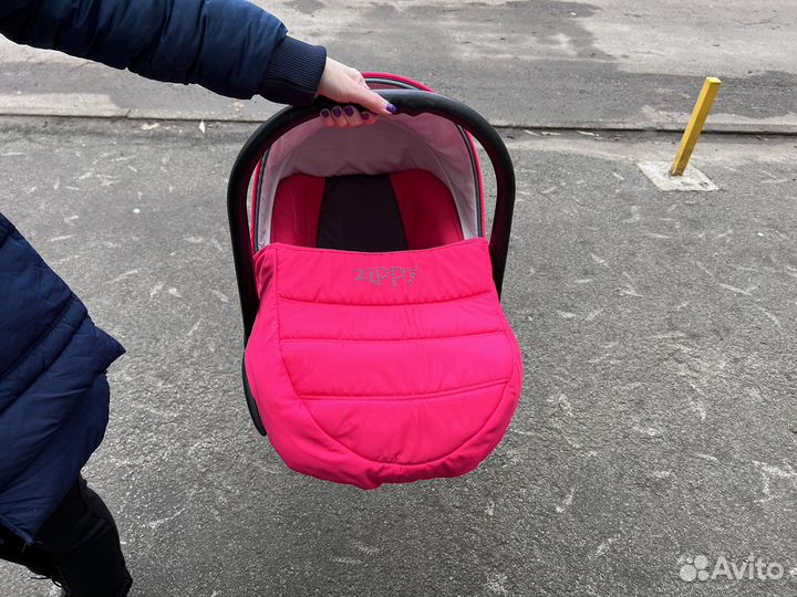 Коляска zippy 3 в 1