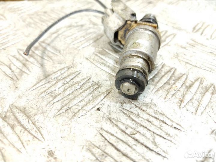 Форсунка двигателя Toyota Corolla e10