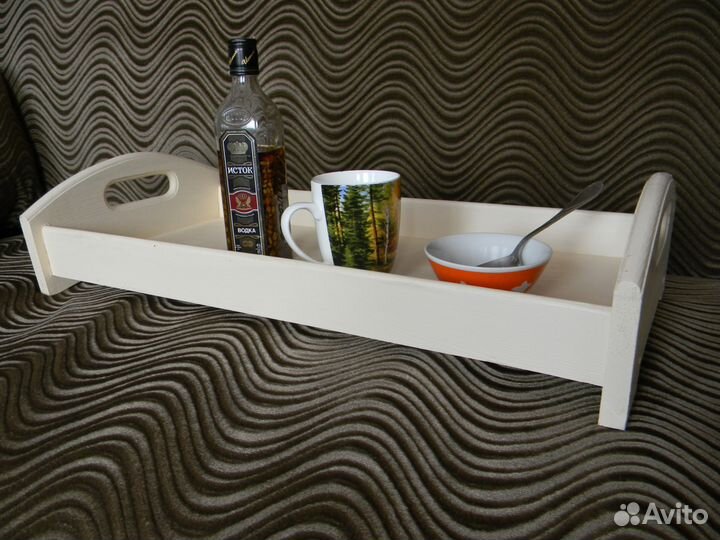 Поднос деревянный