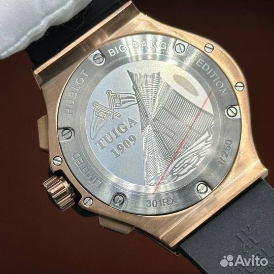 Часы hublot