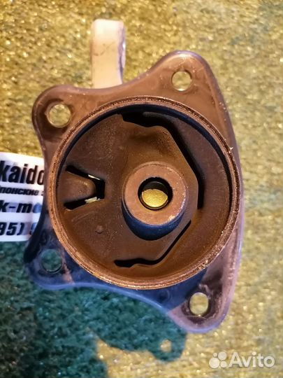 Опора двигателя (подушка двс) левая MR594275 Mitsu