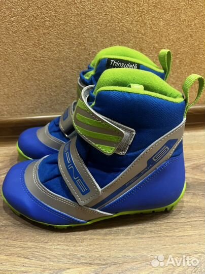 Лыжные ботинки