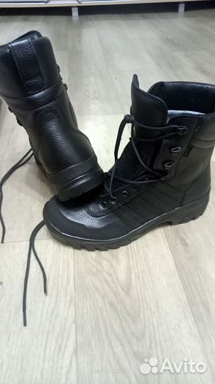 Ботинки с высокими берцами 43 размер