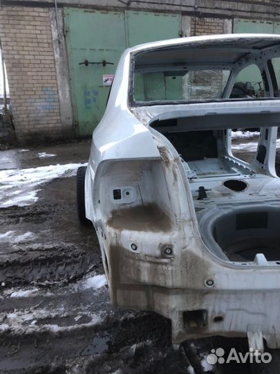 Крыло заднее четверть лев volkswagen polo 5 рест 1