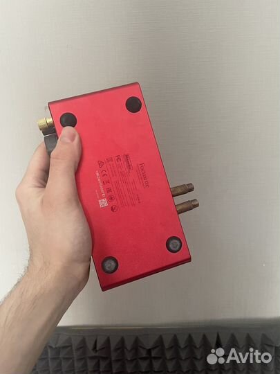 Звуковая карта focusrite scarlett 2I2 3rd Gen