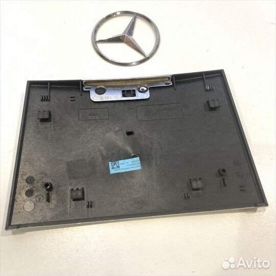 Крышка центральной консоли Мерседес w212