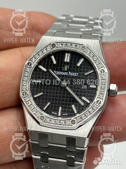 Часы Audemars Piguet Royal Oak 33mm 67651ST.ZZ.D00