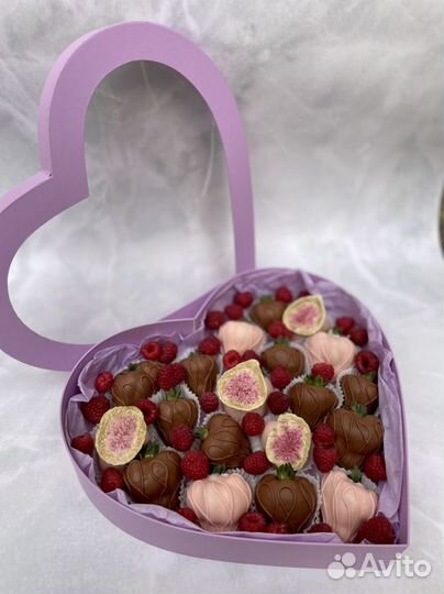 Клубника в бельгийском шоколаде