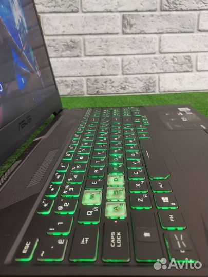 Игровой ноутбук Asus tuf 144Гц i5 10го/GTX 1650TI