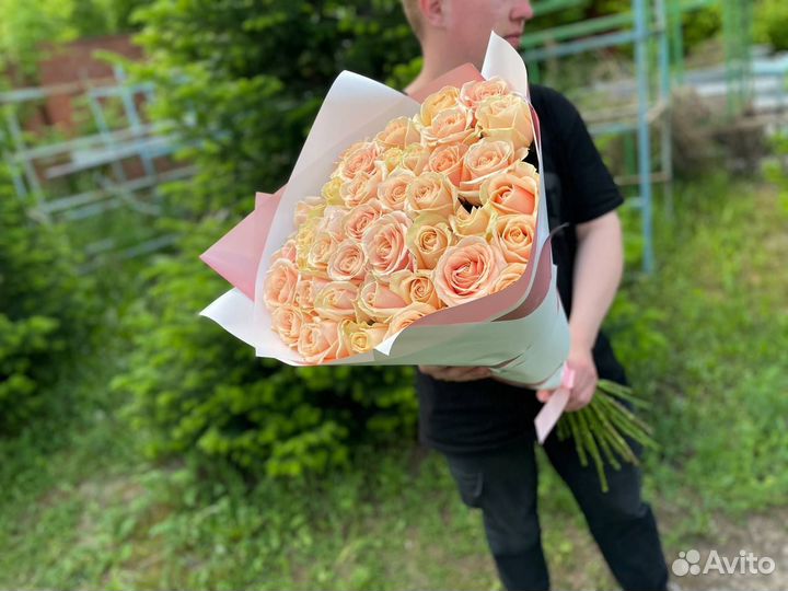 Розы голландские с доставкой 31 шт