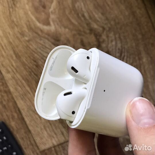 Наушники Airpods 2 чехлы