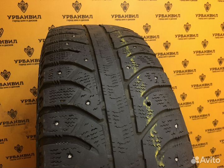 Bridgestone Ice Cruiser 7000 215/70 R16 100T