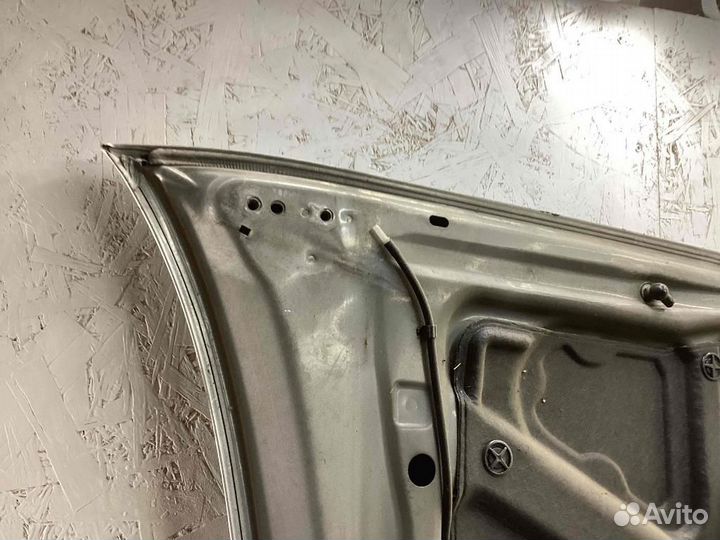 Капот Nissan Maxima