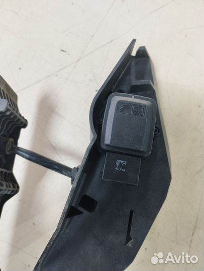 Педаль газа BMW 7 E65 бмв 7 Е65 Е66