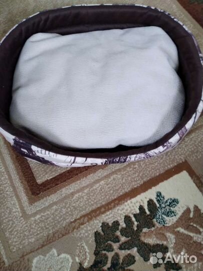 Лежанка для кошек