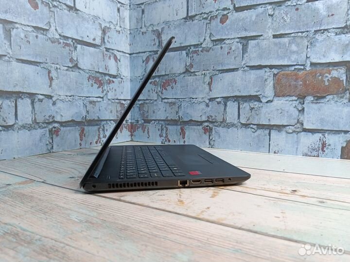 Мощный ноутбук HP AMD/2видеокарты/SSD240/6Gb