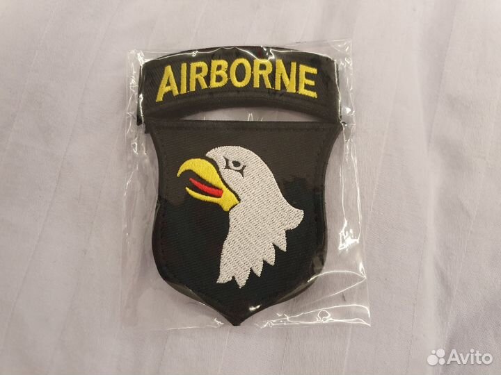 Страйкбольная мелочовка и шевроны