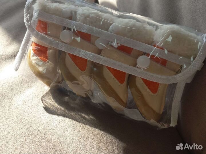 Обувь для маленьких собак