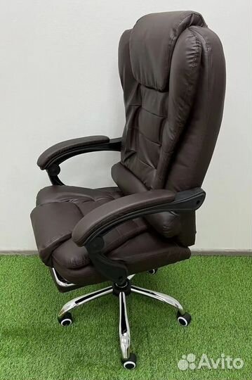Офисное кресло (геймерское). Кресло для директора