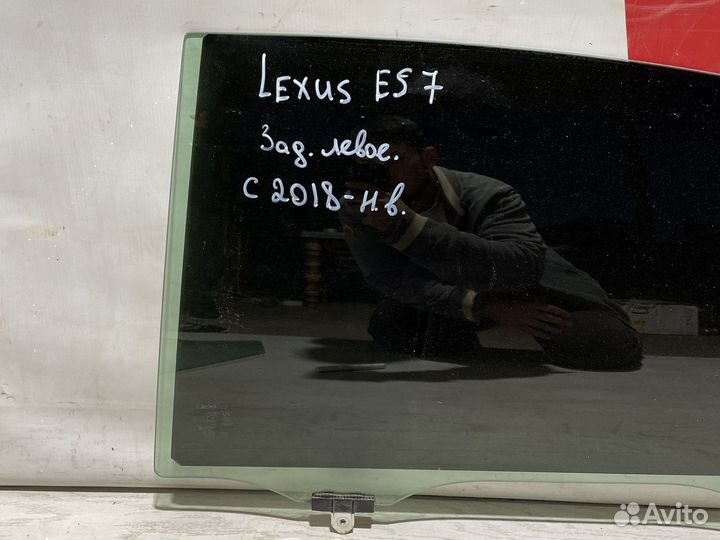 Lexus ES 7 Стекло заднее левое