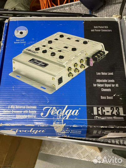 Lanzar vibe-X8. 3-полосный электронный кроссовер