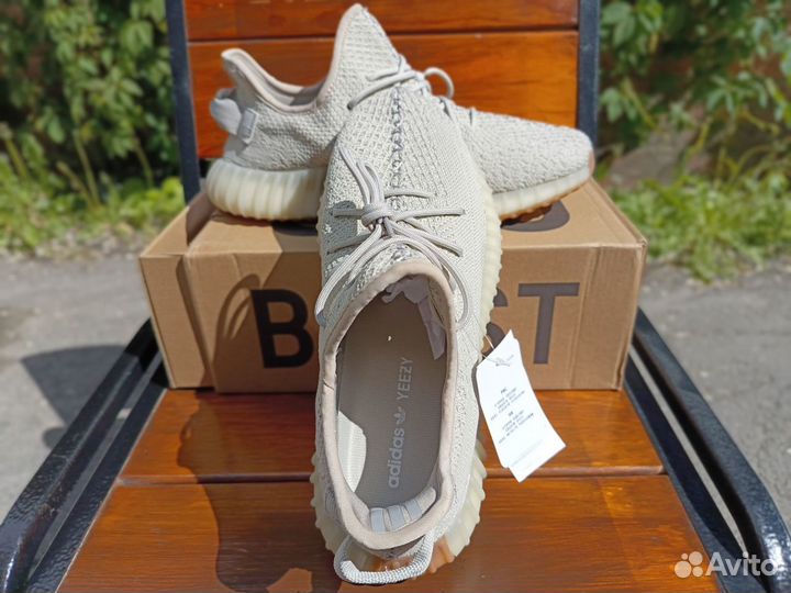 Кроссовки Adidas yeezy boost 350 v2