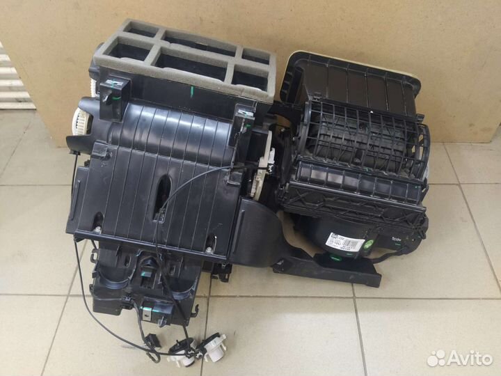 Отопитель в сборе Шевроле Кобальт