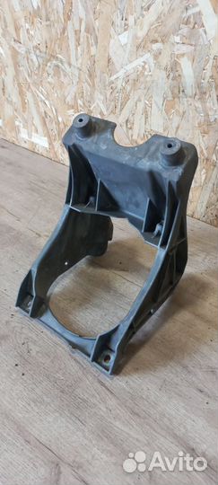 Кронштейн рулевой колонки V50, S40, c30 2004-2012