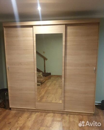 Шкаф-купе Лайт 3-х дверный