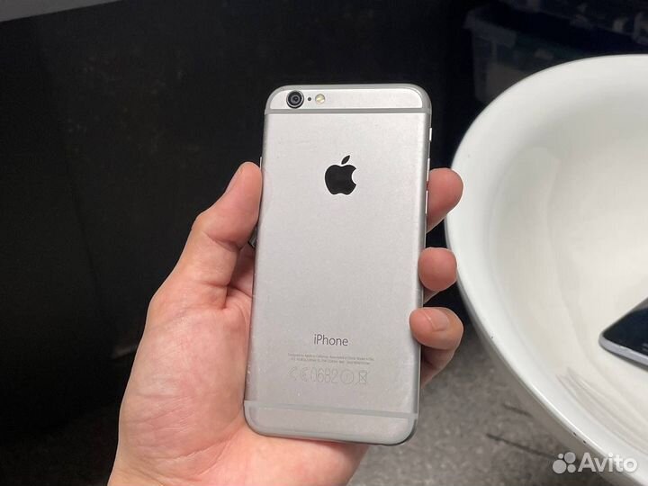 iPhone 6, 64 ГБ