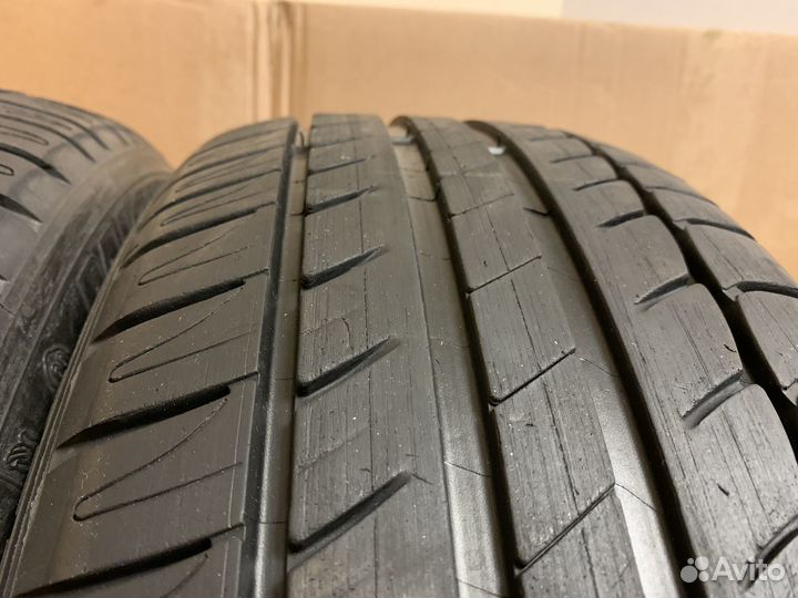 Dunlop SP Sport 9000 215/55 R16 93V