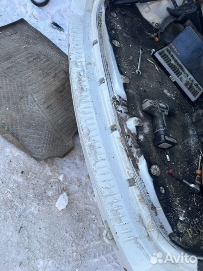 Бампер зад ларгус