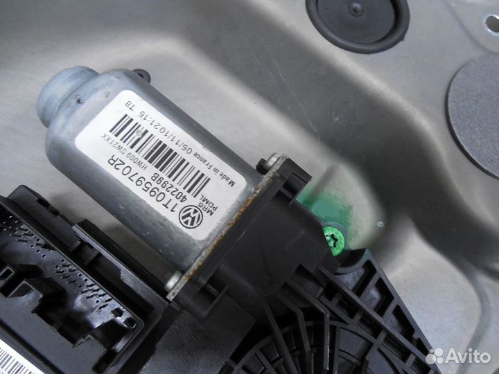 Стеклоподъемник электр. передний правый Octavia (A