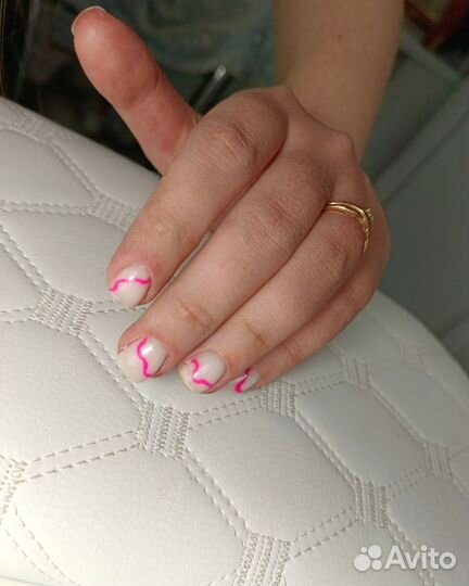 Маникюр на дому