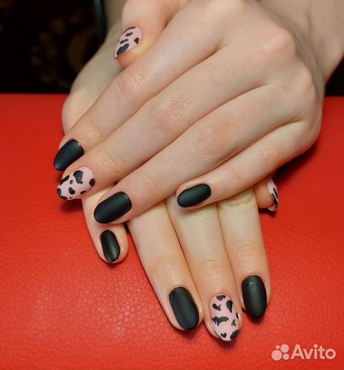 Маникюр, педикюр