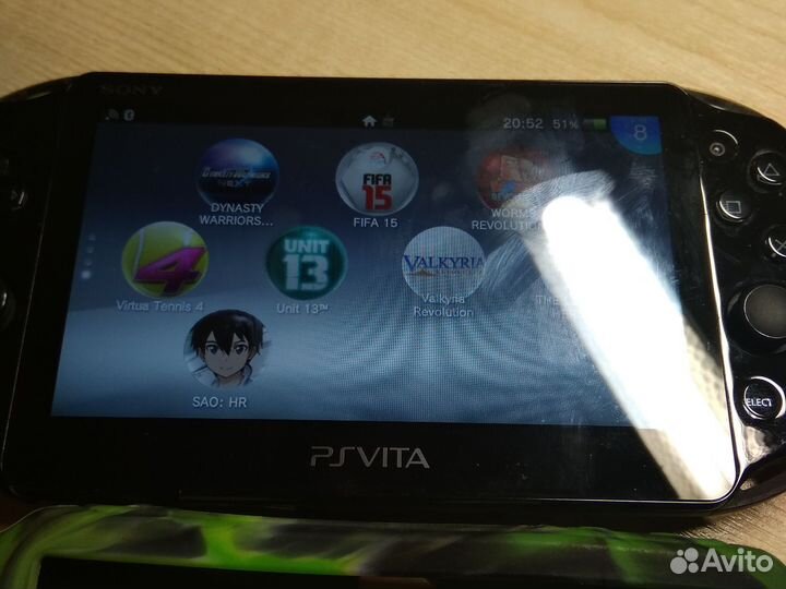 Ps vita slim прошитая 2 чехла с картой 64гб
