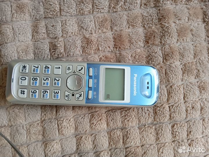 Стационарный телефон