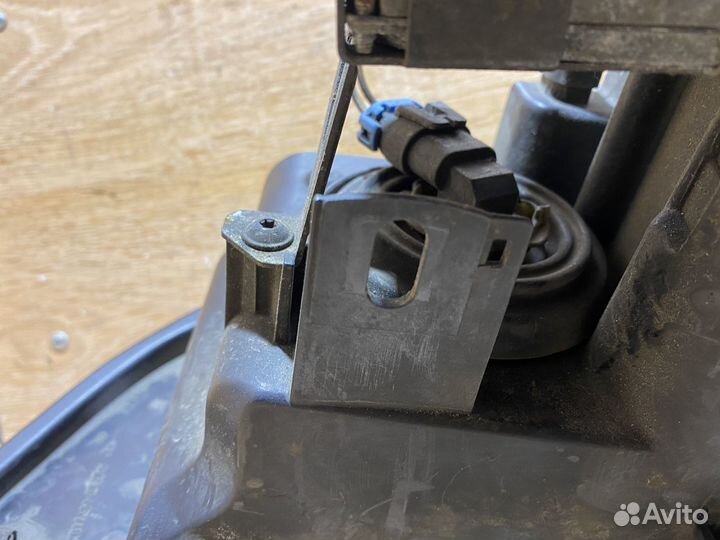 Фара передняя правая BMW E39 дорестайлинг 141940